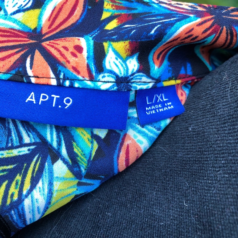 ๐บ Mid-Length Floral Topper ๐บ - Picture 8 of 10